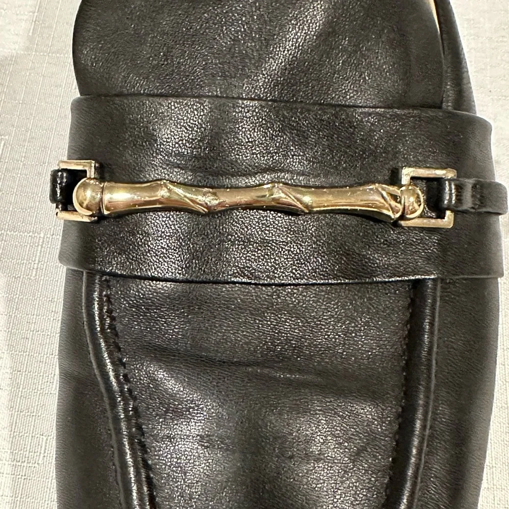 Vince Camuto Renesha Black Leather Slip-On Loafers with Gold Accents size 6.5